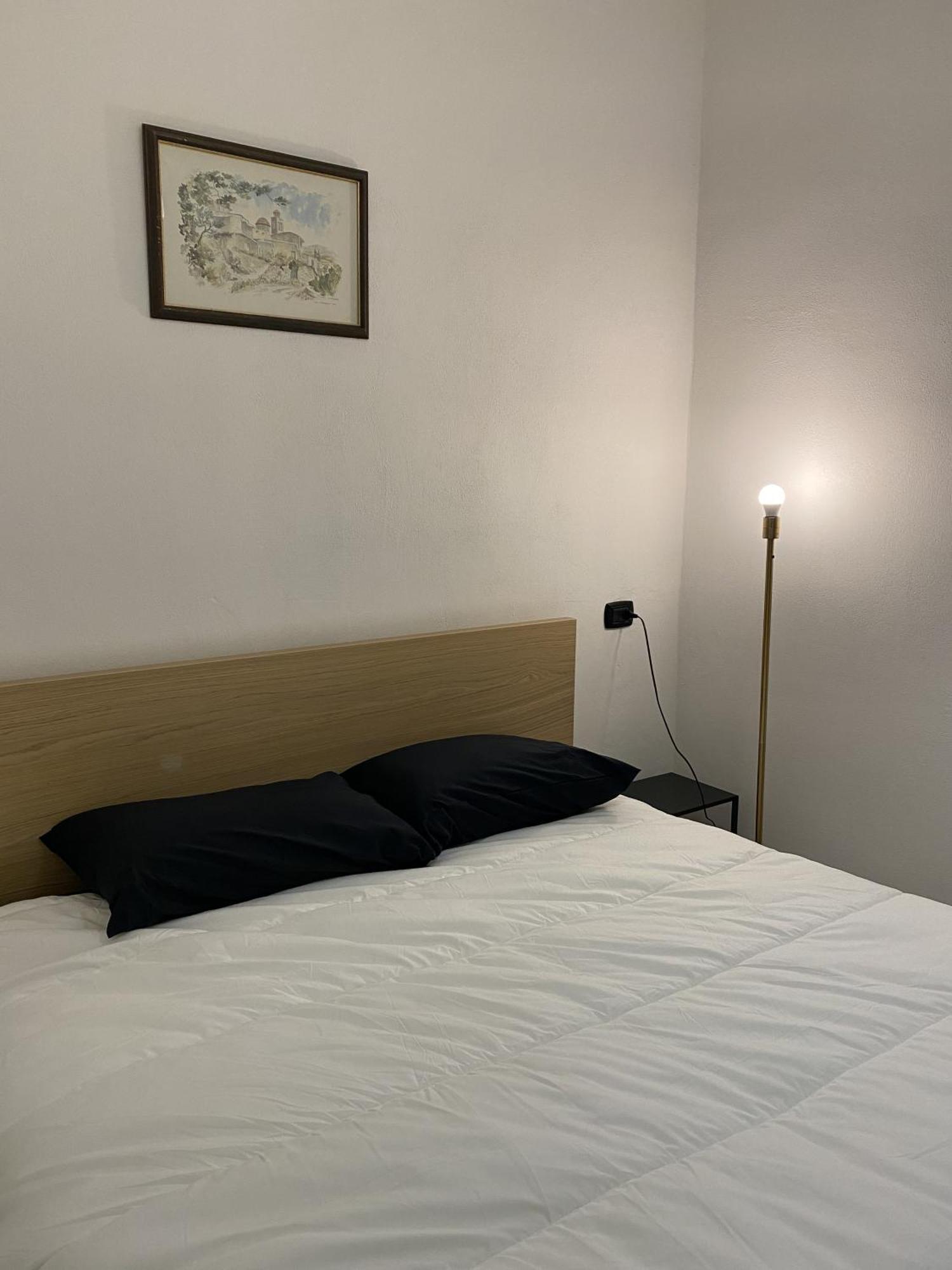 Lake Front Apartments, Lecco Exterior foto